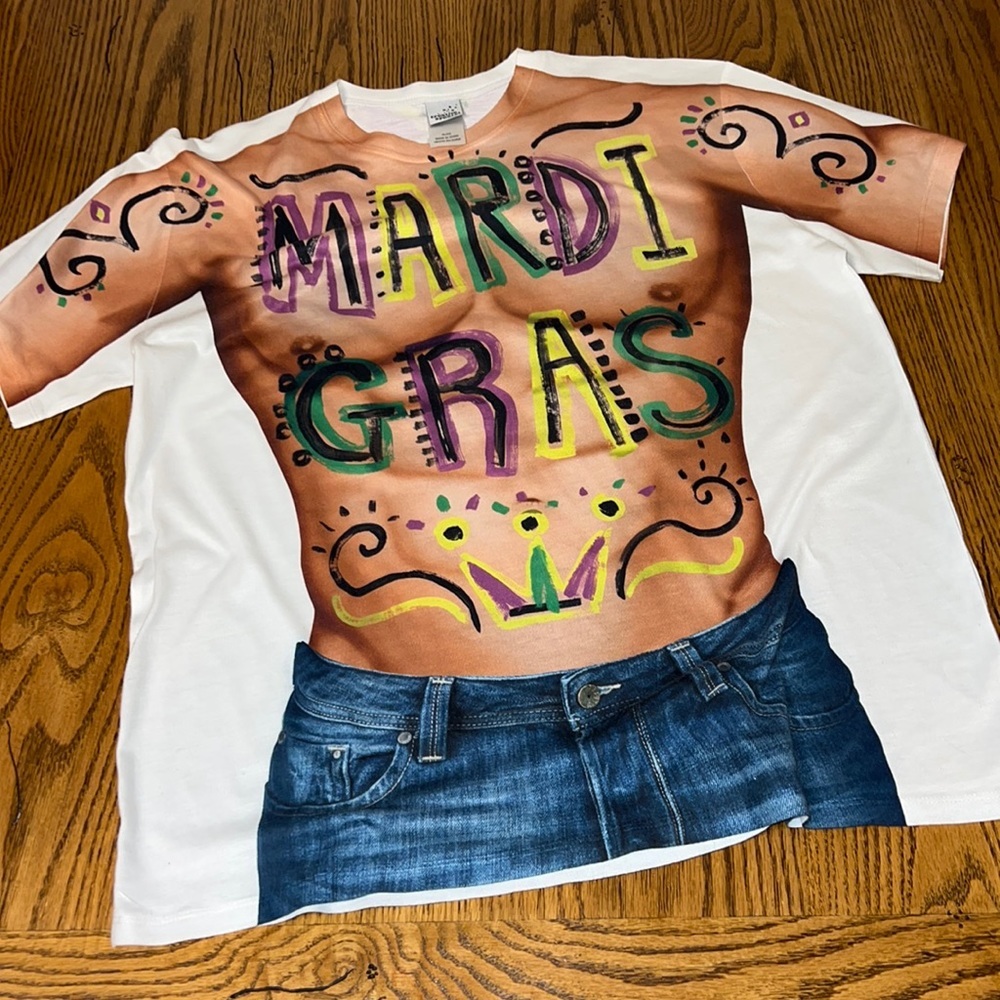 MARDI Gras Man Creative Apparel Full Painted Body Graphic T-Shirt.